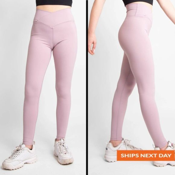 High-Rise Crossover Waist Four-Way Stretch Legging - Pet Hair Resistant - Picture 1 of 5